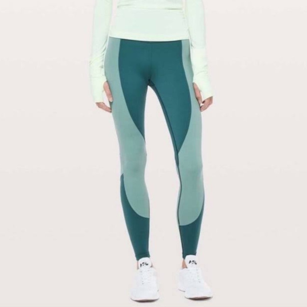 Wake and Train Tights